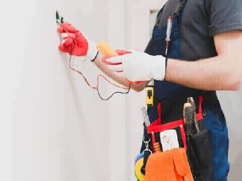 Rénovation Électrique à Pierrefonds auWest Island